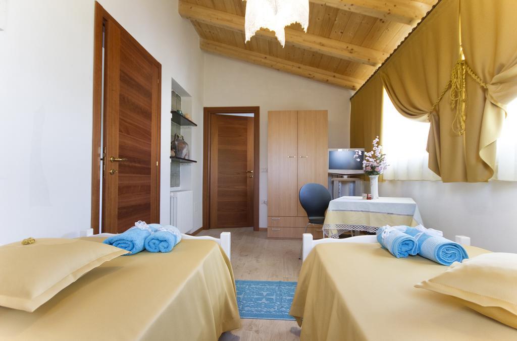 Bed and Breakfast Sa Mariposa à Ittiri Extérieur photo