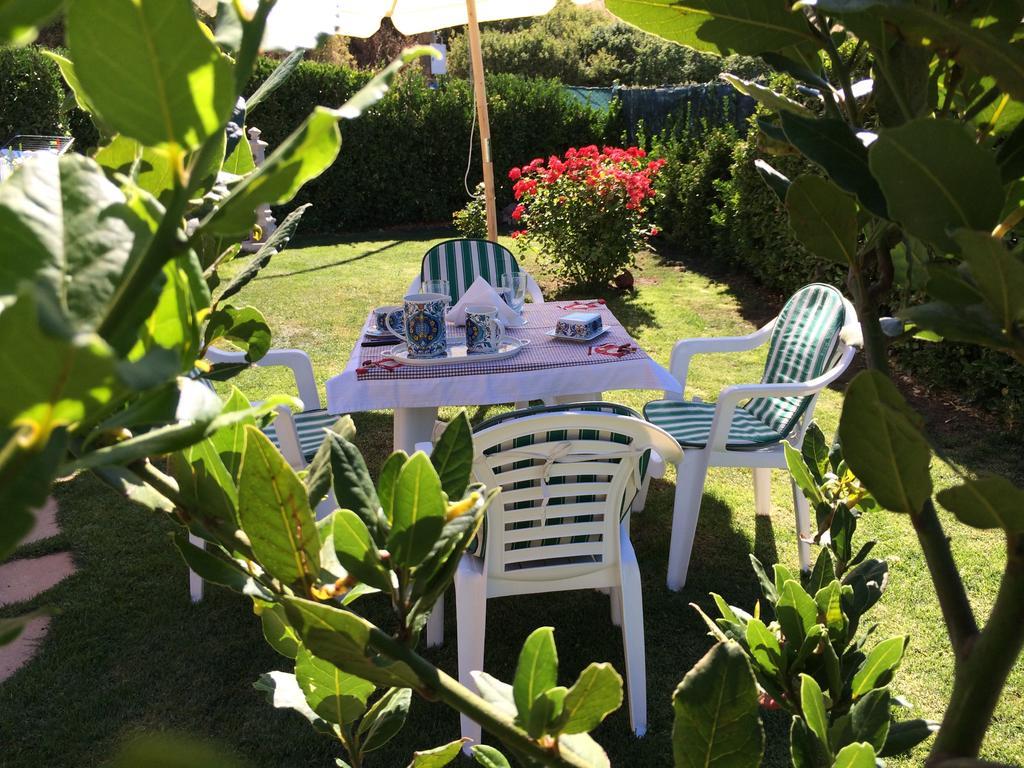 Bed and Breakfast Sa Mariposa à Ittiri Extérieur photo